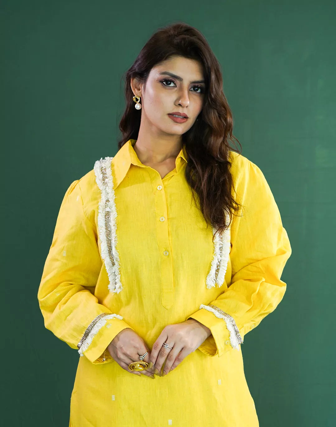 Gold Butti Linen Kurta Pant