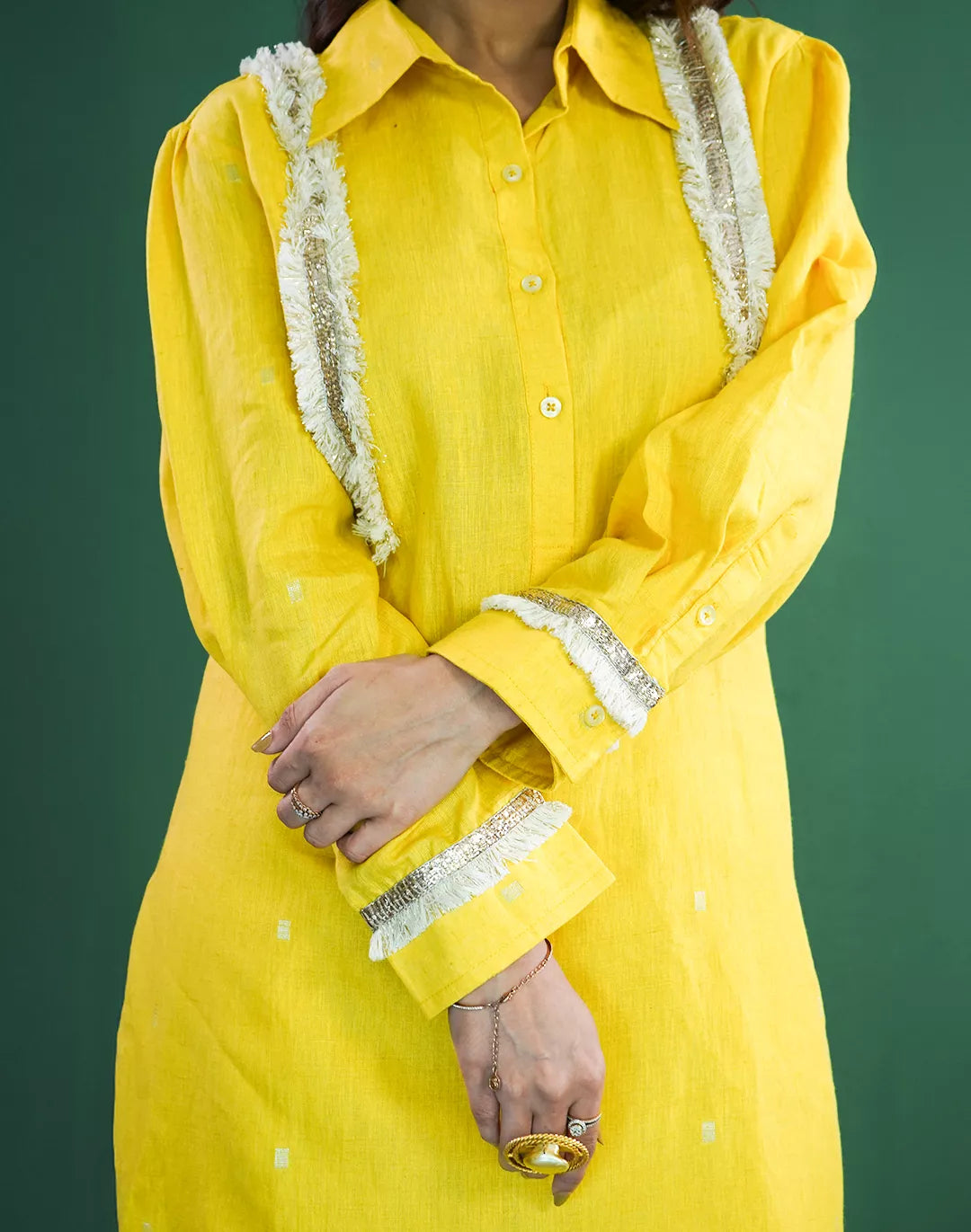 Gold Butti Linen Kurta Pant