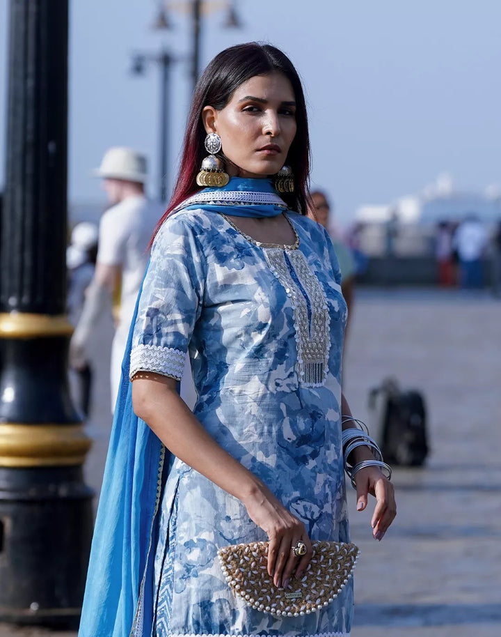 Embroidered Neckline Kurta