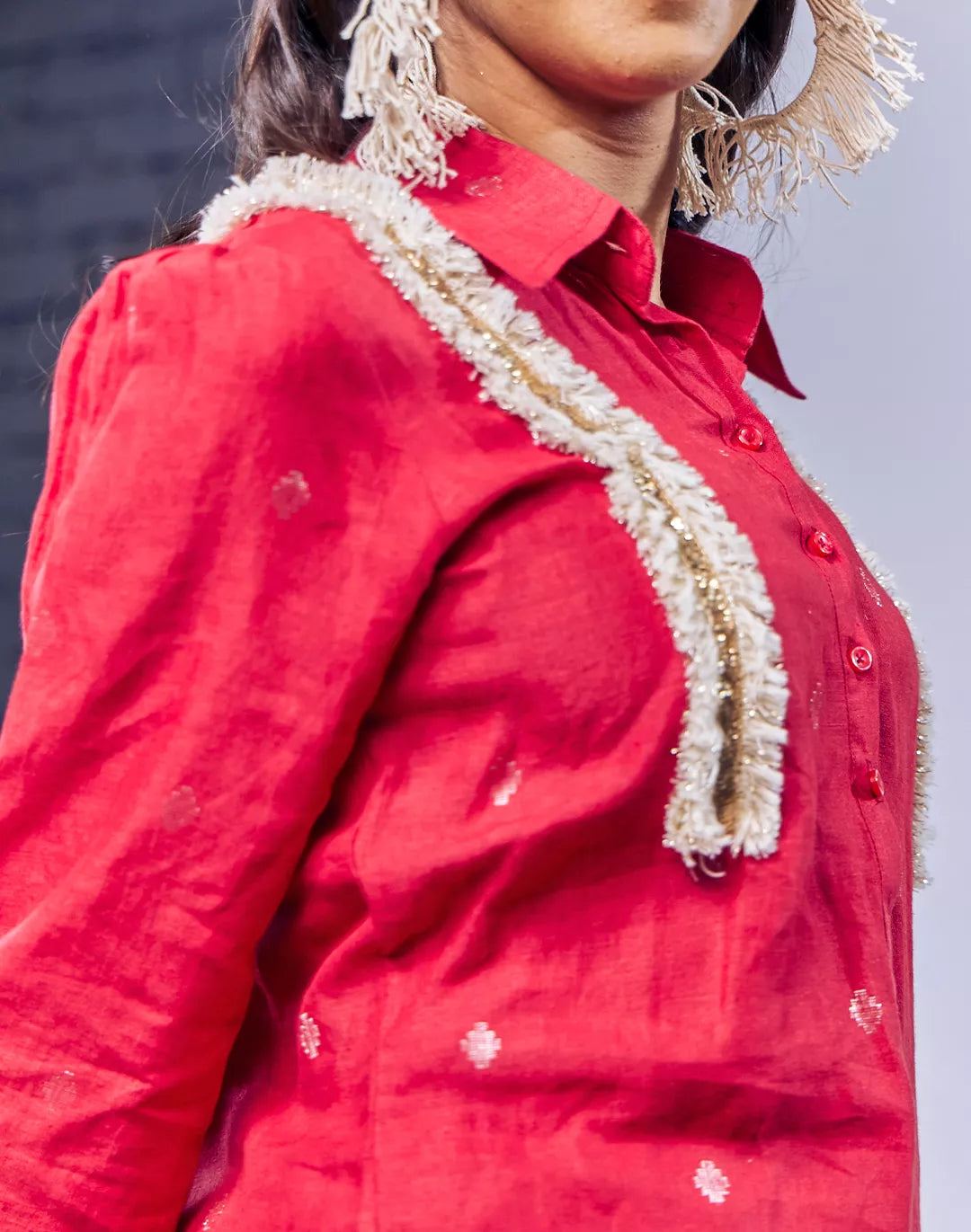 Gold Butti Linen Kurta Pant