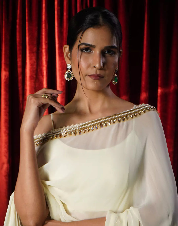 Kaftan with Gold Striped Pants