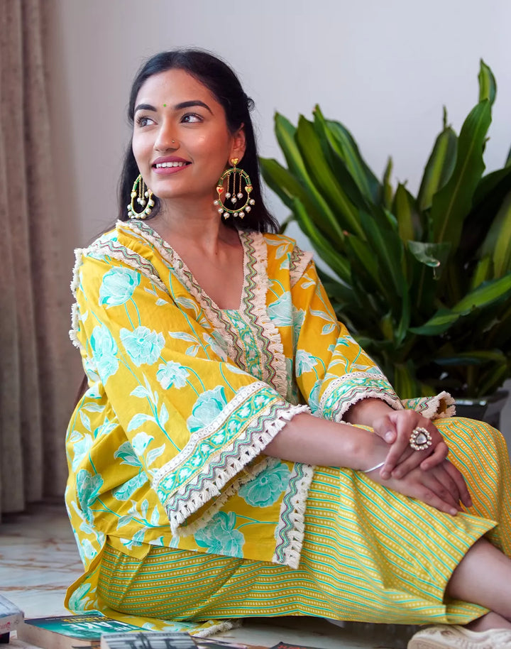 Lace Detail Cotton Kurta Set