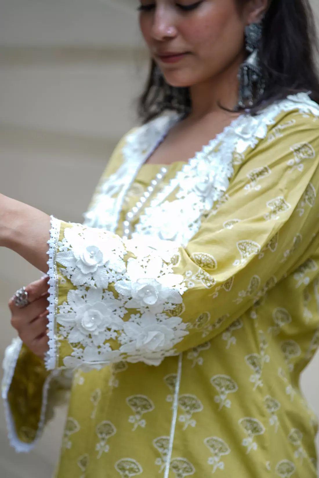 Crochet Neck Kurta Set